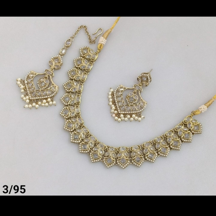 Rajwadi Pearl Panel Set