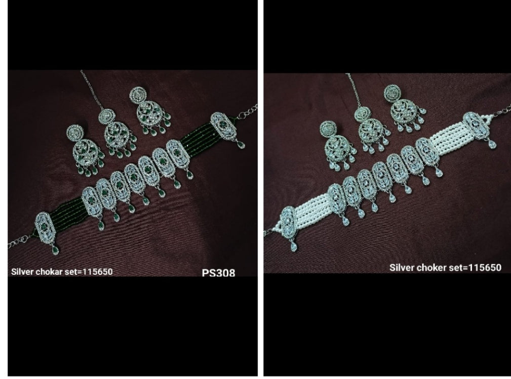 Moonlit Pearl Choker