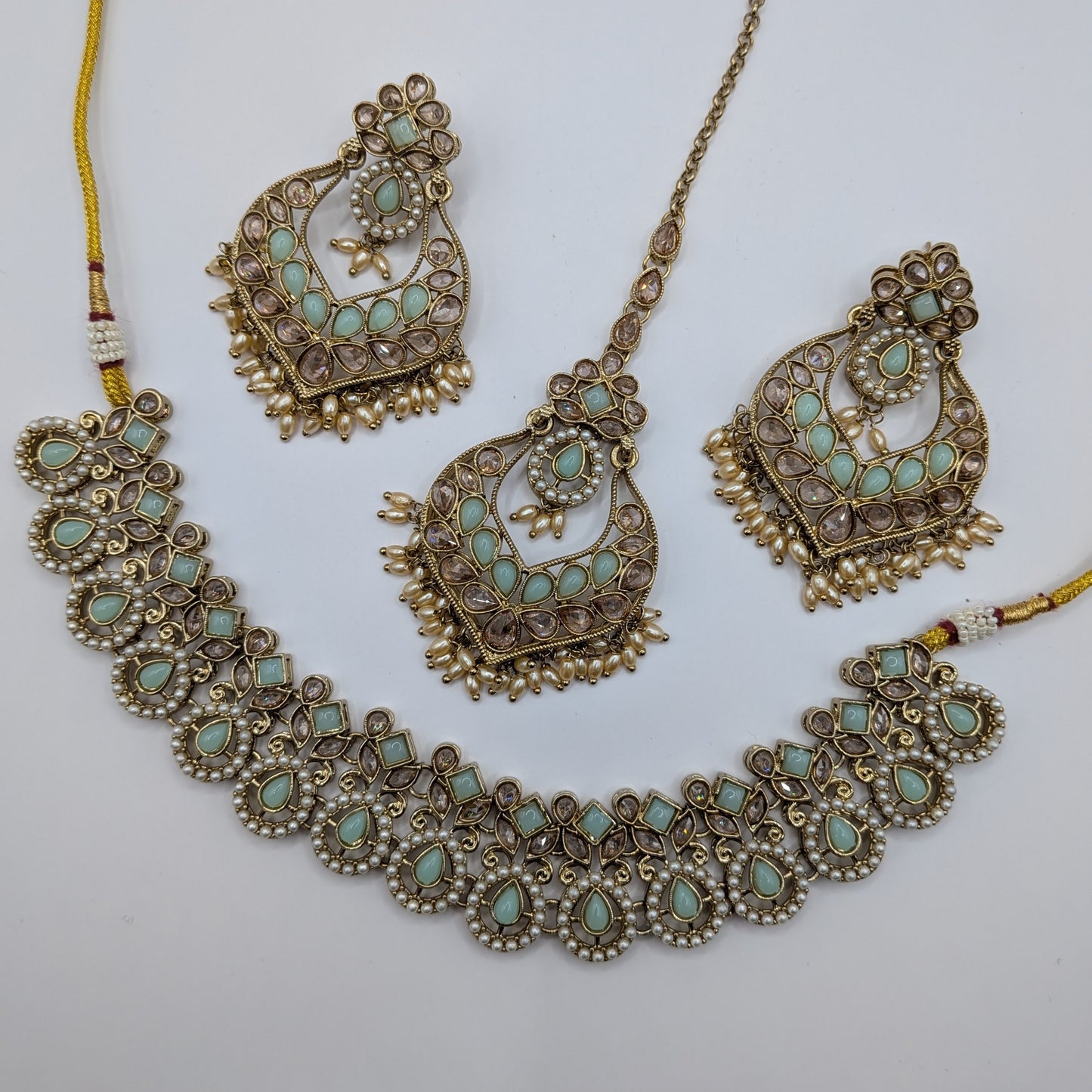 Pastel Radiance Choker Collection