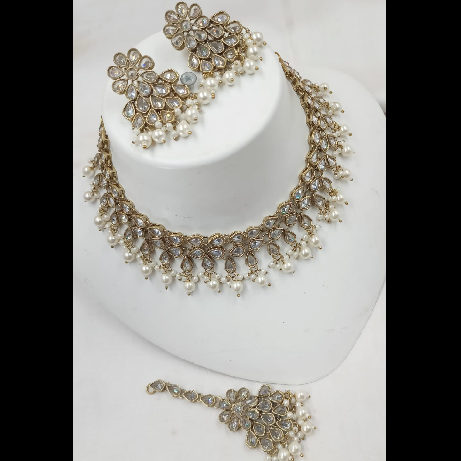 Blush Petal Antique Gold Necklace Set