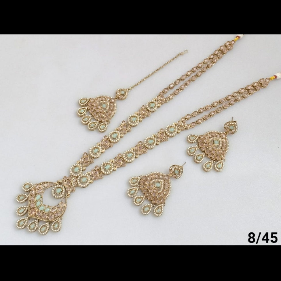 zaris Jahanara's Grace